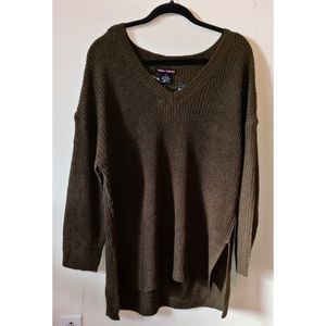 3x Dark Green Sweater